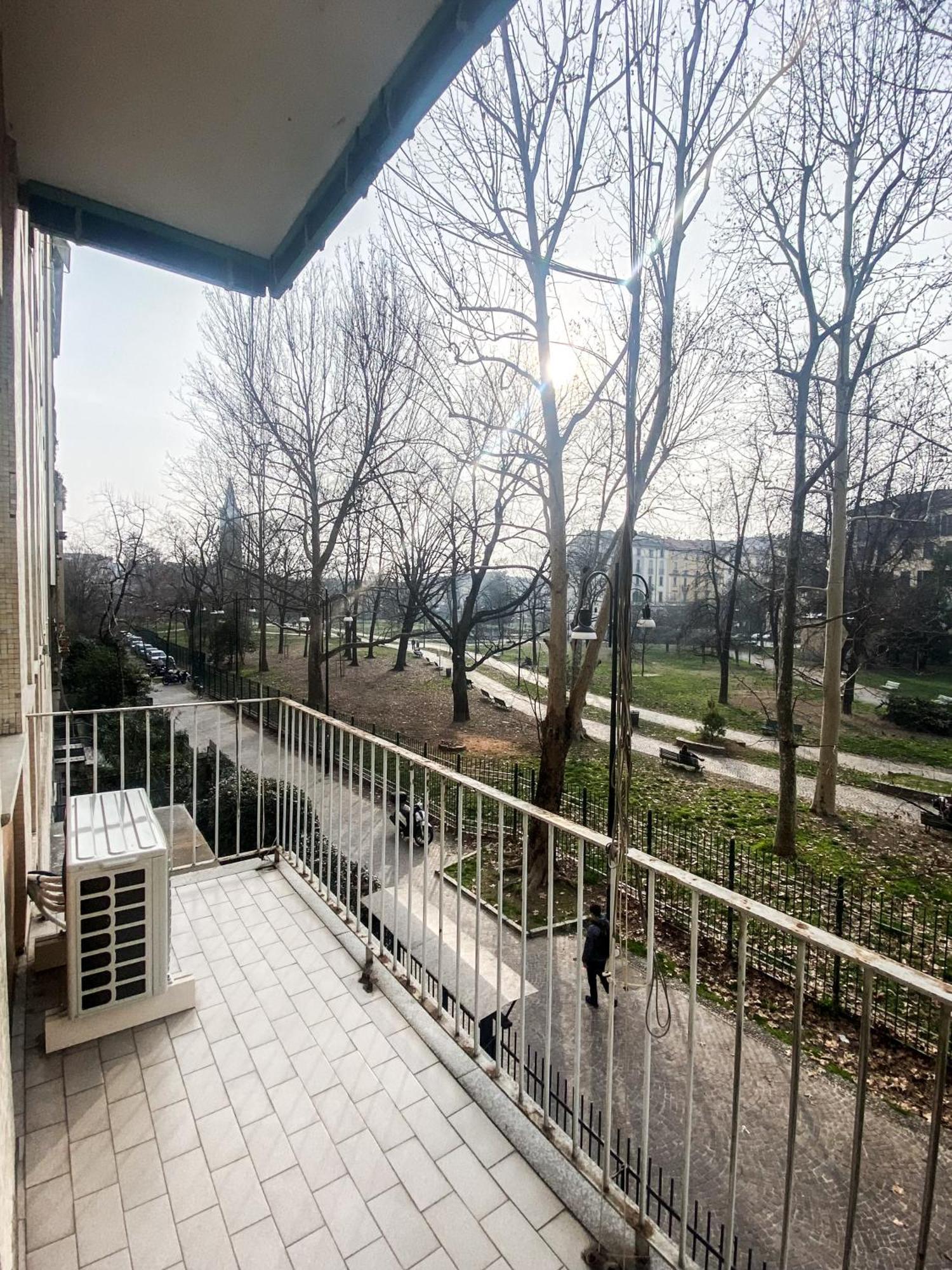 Molino Cozy Apartment With Park View In Downtown Milano Екстериор снимка